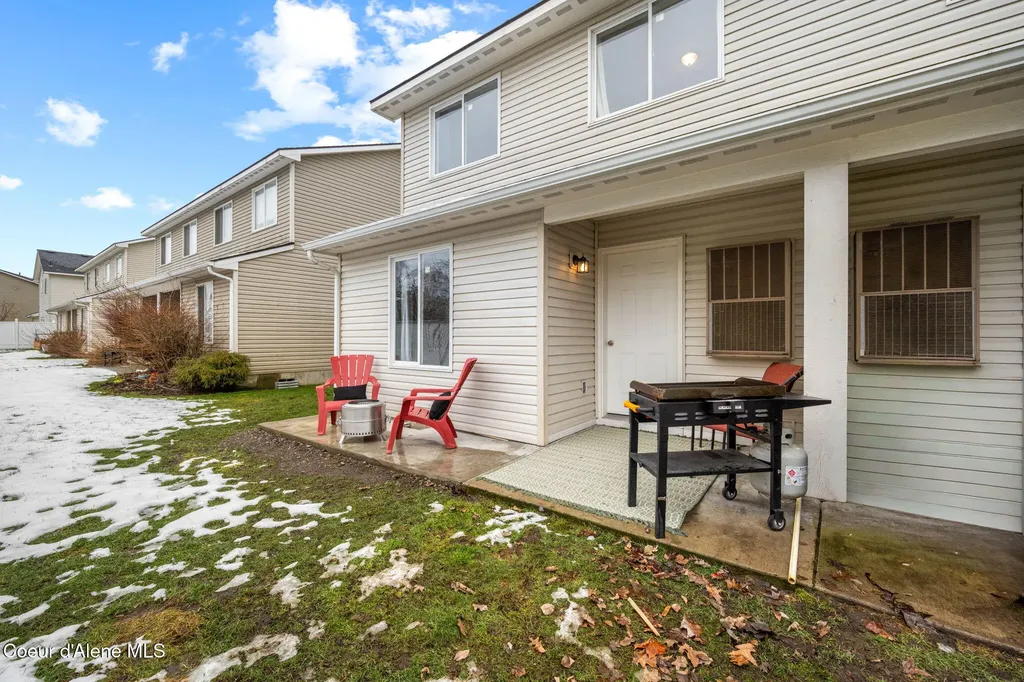 632 N Hydra Place Post Falls ID 83854