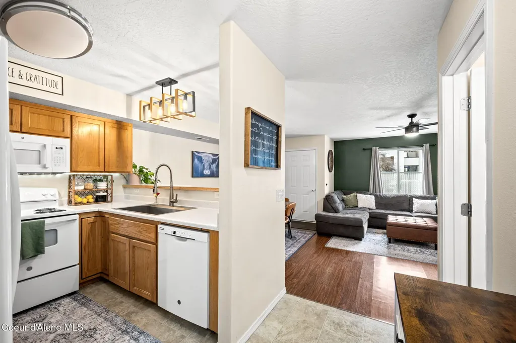 632 N Hydra Place Post Falls ID 83854
