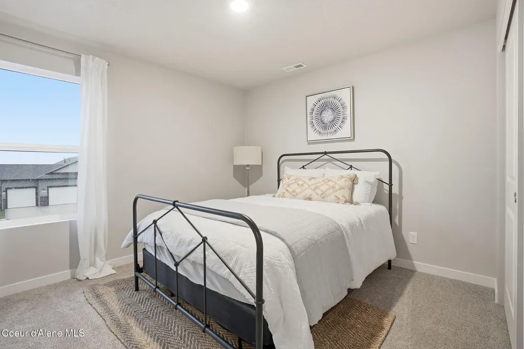 5381 E Aquila Avenue Post Falls ID 83854