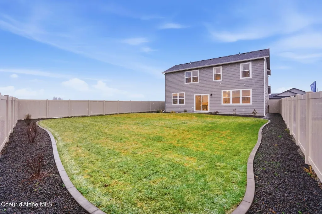5381 E Aquila Avenue Post Falls ID 83854