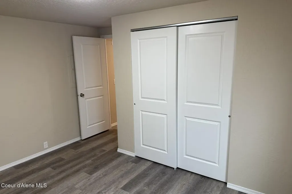 10734 N Benoit Street Hayden ID 83835