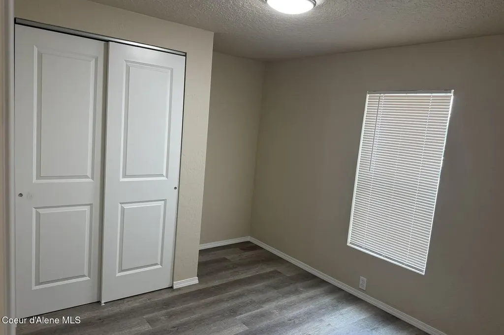 10734 N Benoit Street Hayden ID 83835