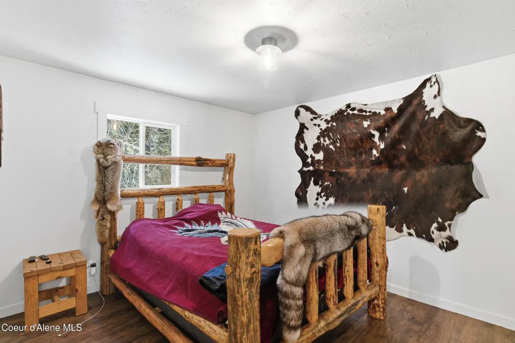 1356 Sagle Road Sagle ID 83860