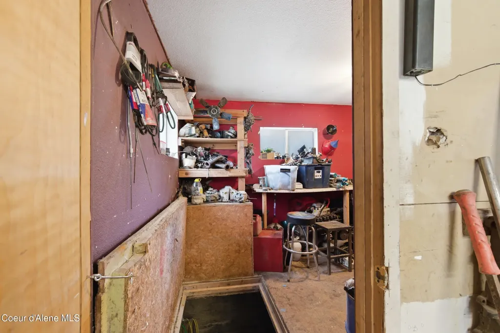 1356 Sagle Road Sagle ID 83860