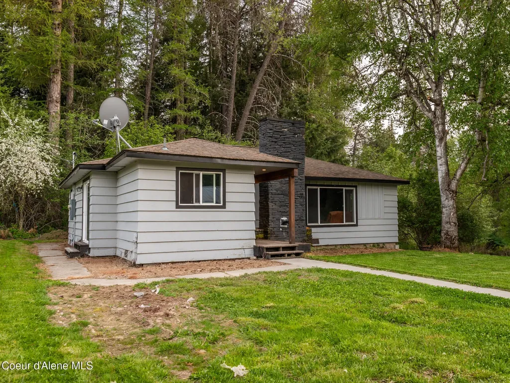 1356 Sagle Road Sagle ID 83860