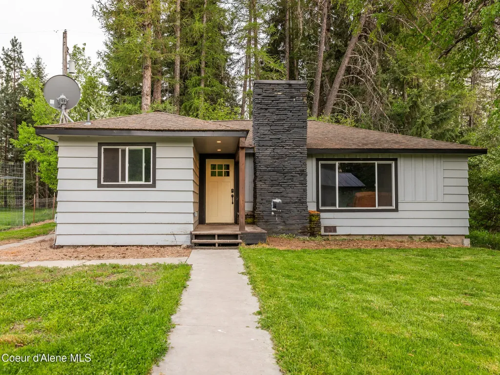 1356 Sagle Road Sagle ID 83860