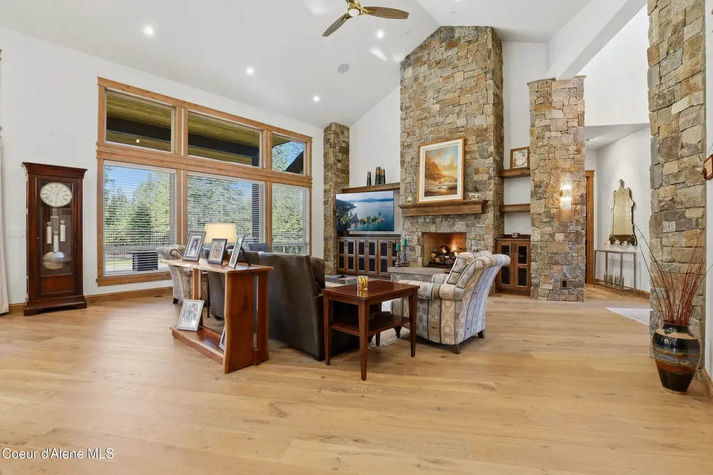 2117 E Amulet Circle Rathdrum ID 83858