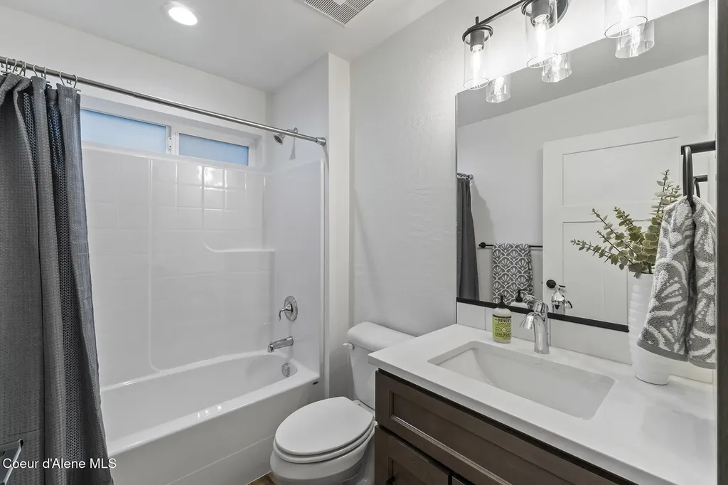 Lt 6 Blk 2 E Valley Street S Oldtown ID 83822