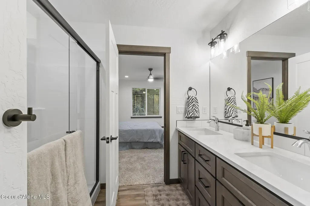 Lt 9 Blk 2 E Valley Street Oldtown ID 83822