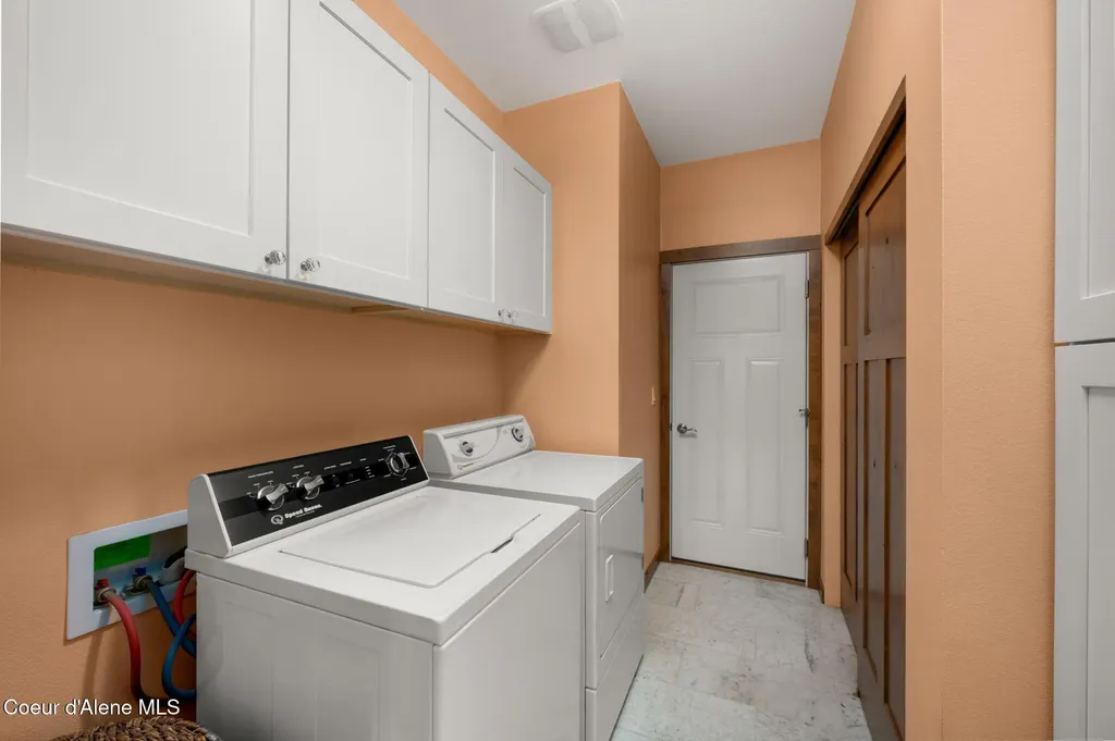 31083 N Spitfire Street Spirit Lake ID 83869