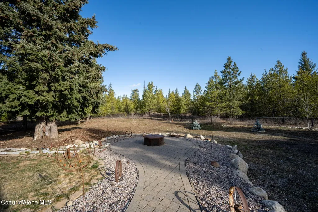 31083 N Spitfire Street Spirit Lake ID 83869