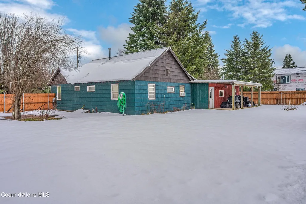 605 Lewiston Avenue Pinehurst ID 83850
