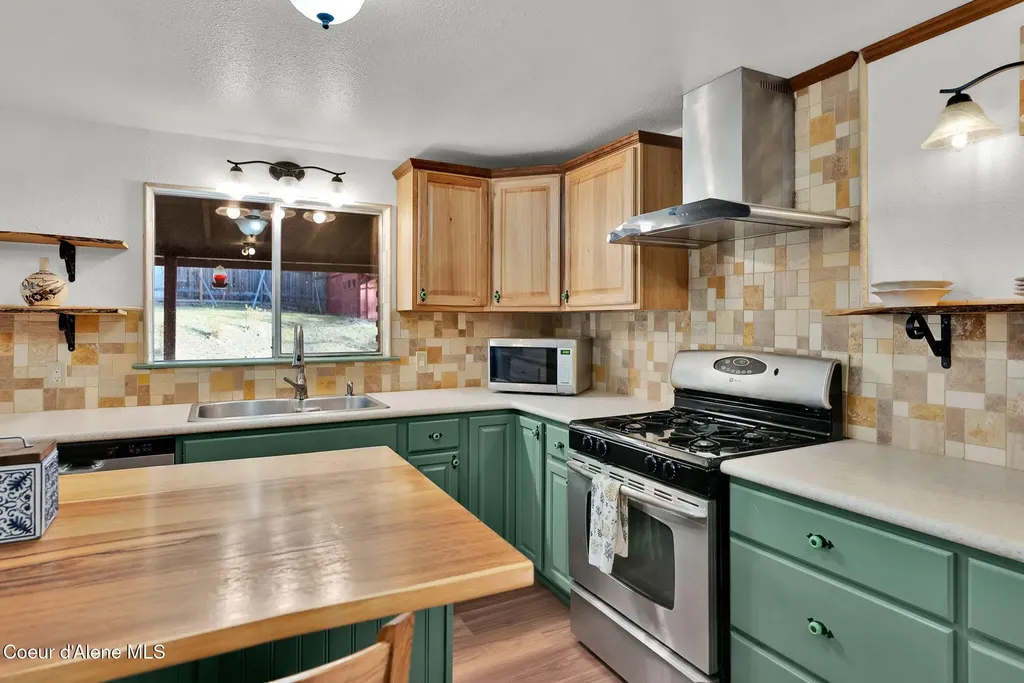5443 Highway 11 Orofino ID 83544