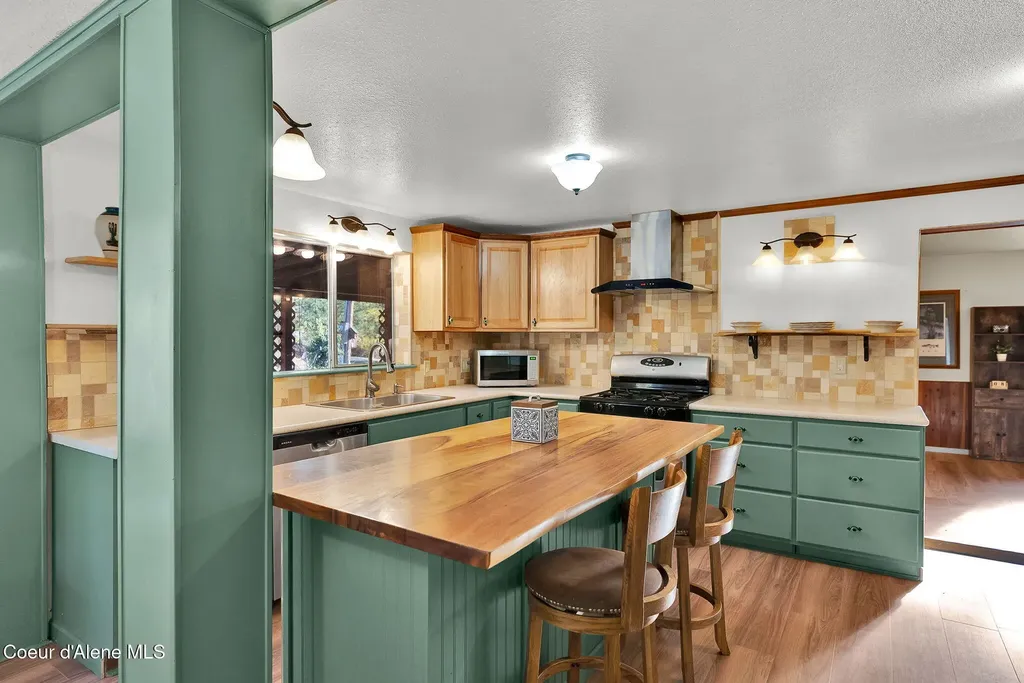 5443 Highway 11 Orofino ID 83544
