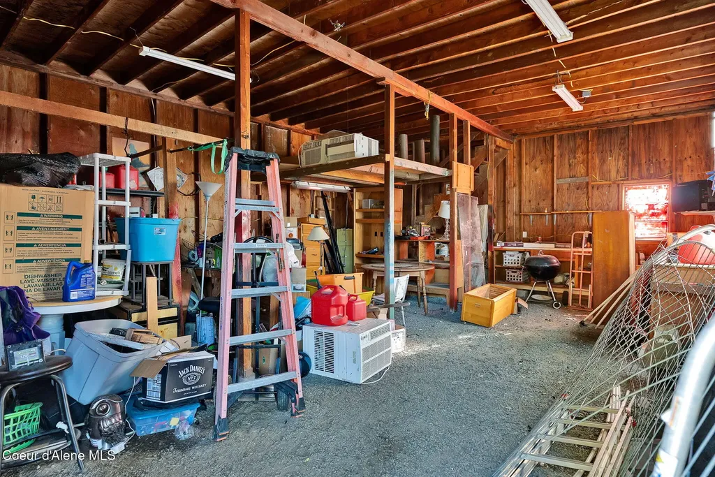 5443 Highway 11 Orofino ID 83544