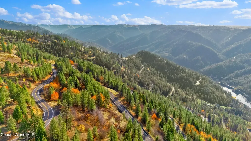 5443 Highway 11 Orofino ID 83544