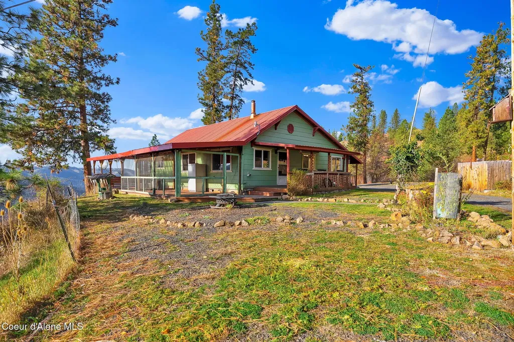 5443 Highway 11 Orofino ID 83544