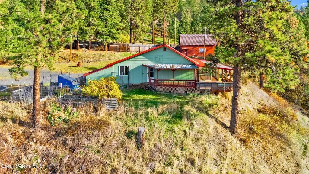 5443 Highway 11 Orofino ID 83544
