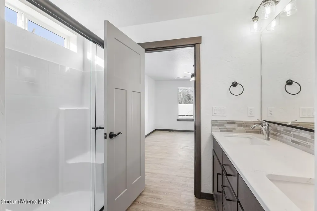 Lt 1 Blk 2 E Valley Street S Oldtown ID 83822