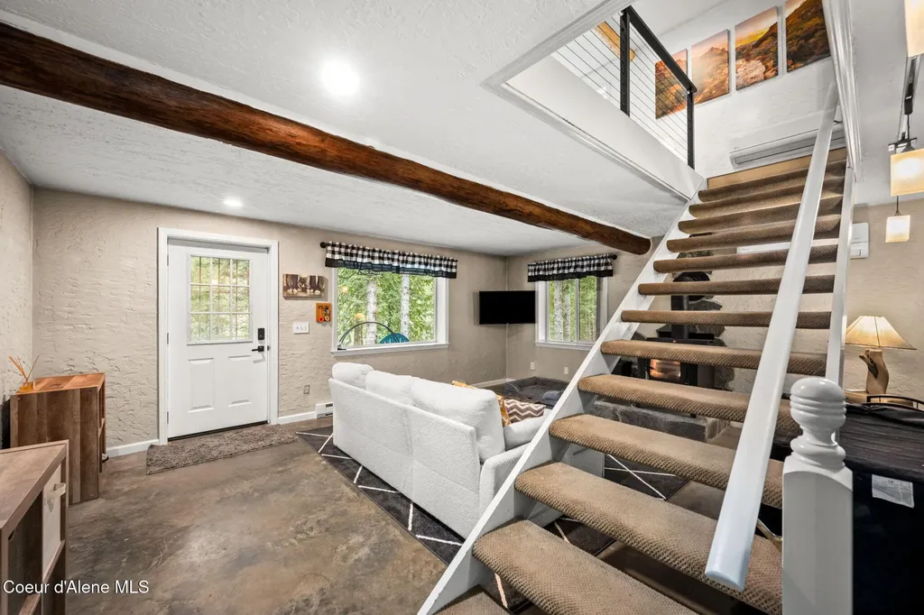 17875 N Richards Drive Hayden ID 83835
