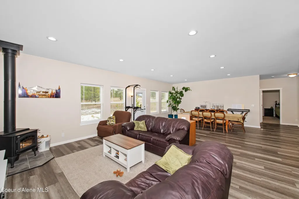 35554 N Williams Lane Athol ID 83801