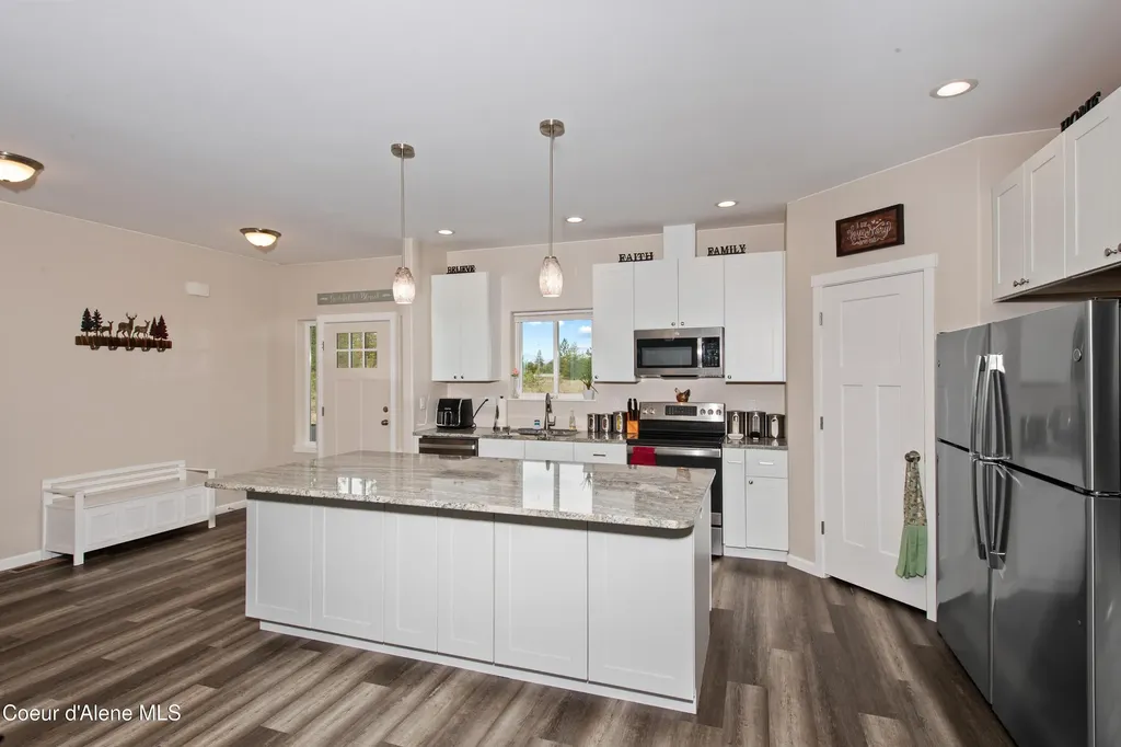 35554 N Williams Lane Athol ID 83801