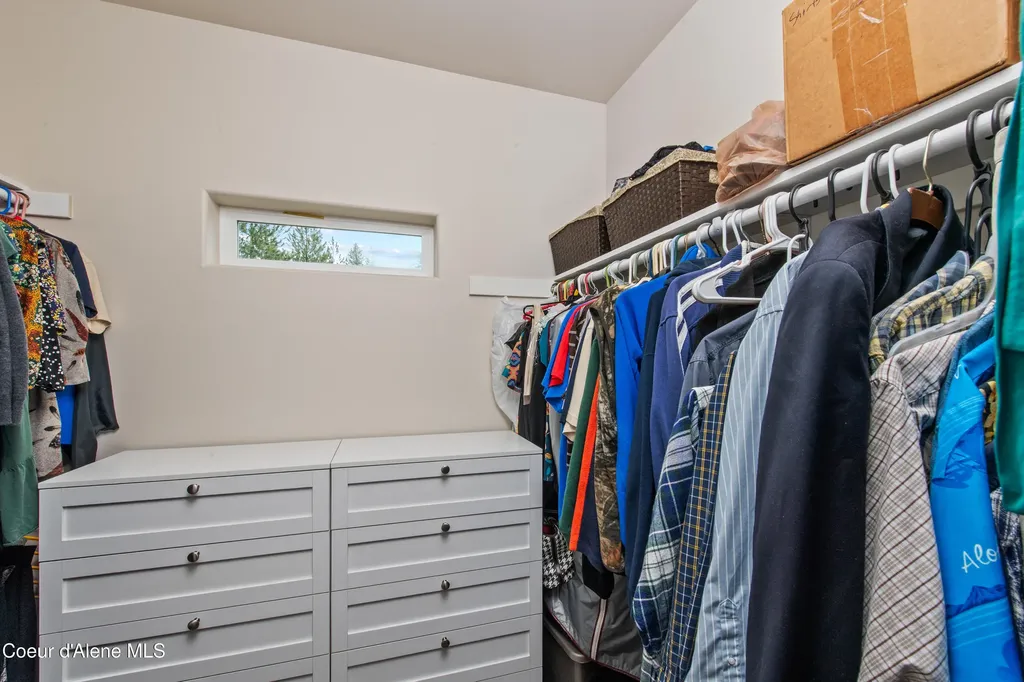 35554 N Williams Lane Athol ID 83801