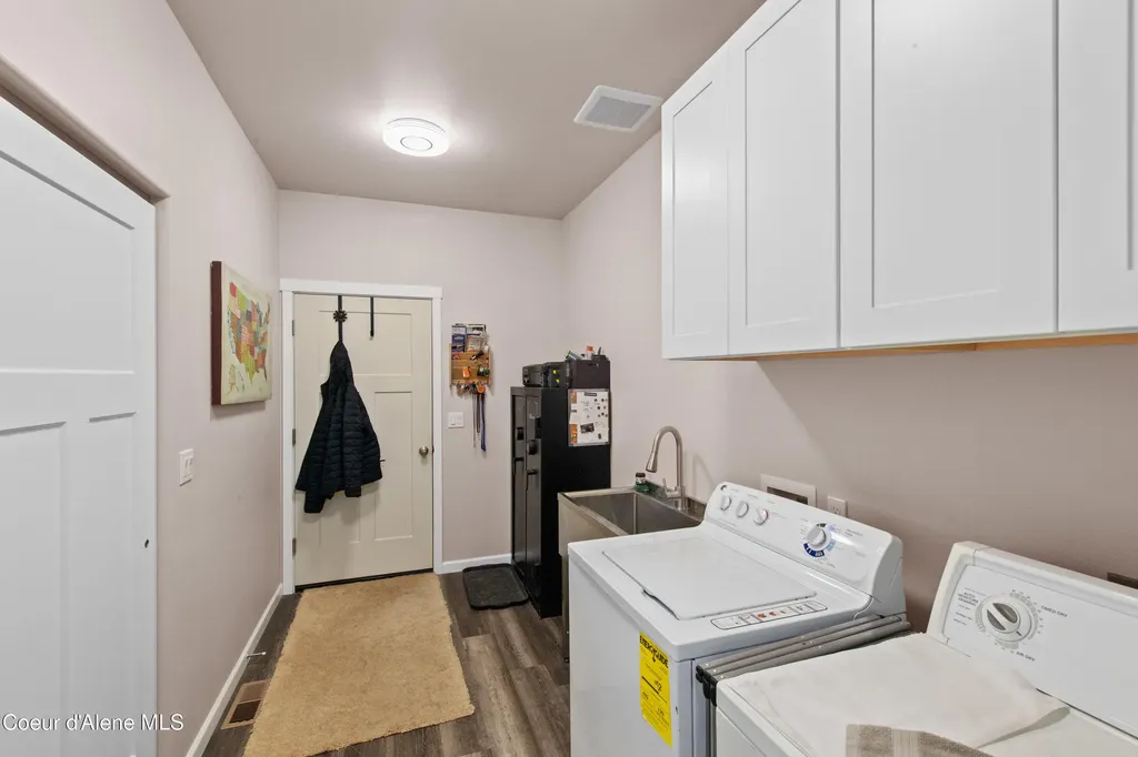 35554 N Williams Lane Athol ID 83801