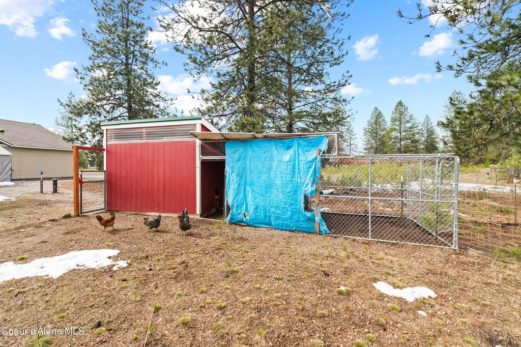 35554 N Williams Lane Athol ID 83801