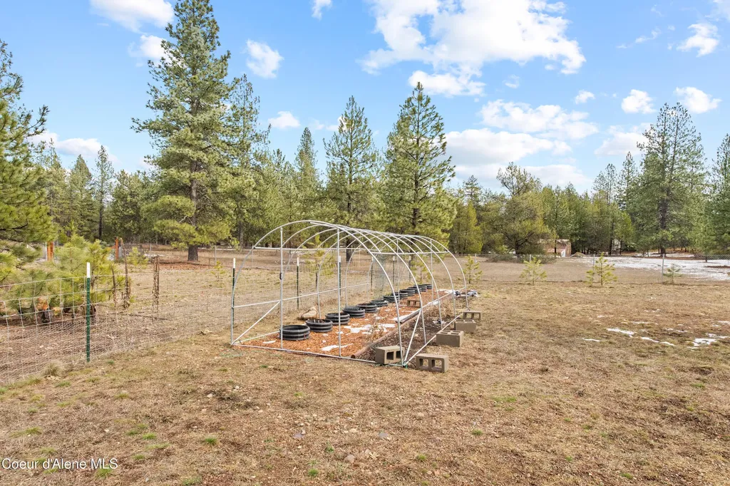 35554 N Williams Lane Athol ID 83801