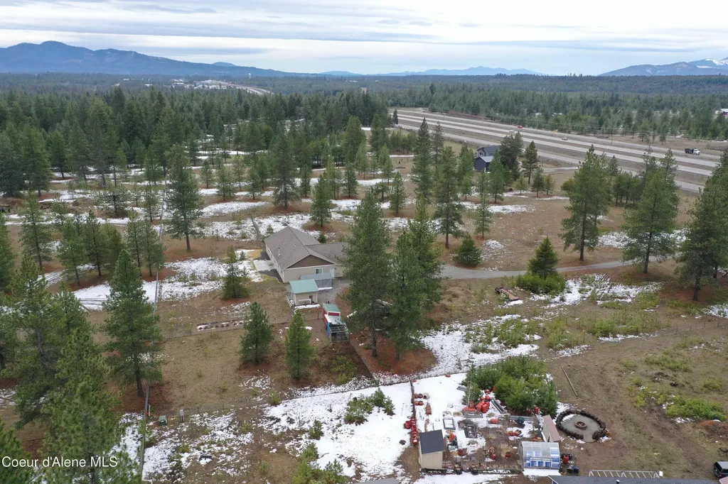 35554 N Williams Lane Athol ID 83801