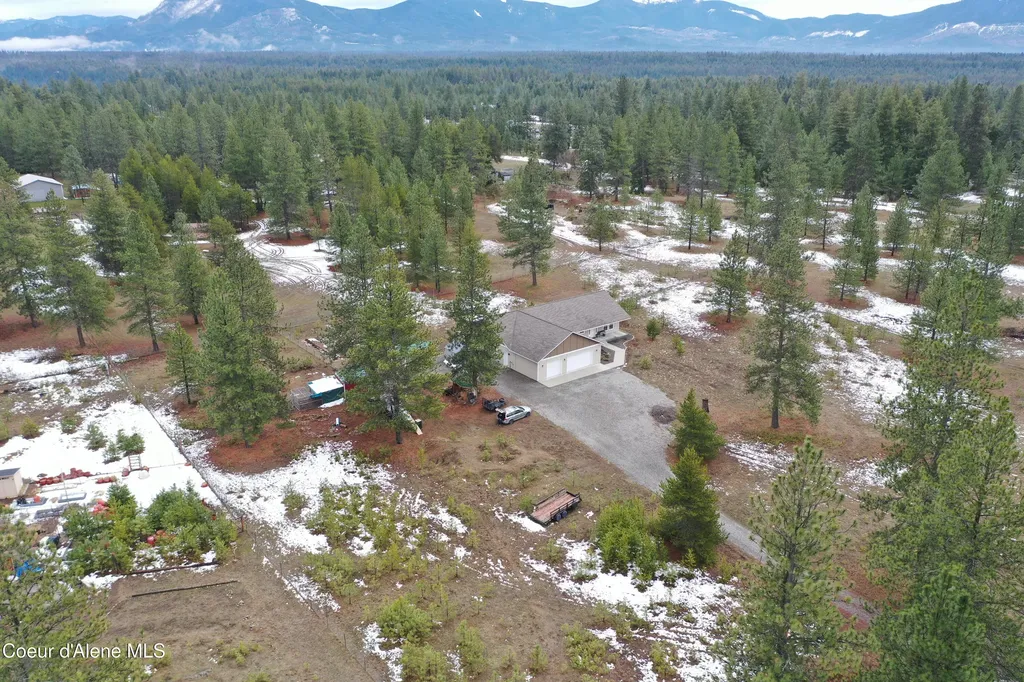 35554 N Williams Lane Athol ID 83801