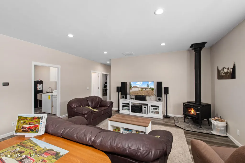 35554 N Williams Lane Athol ID 83801