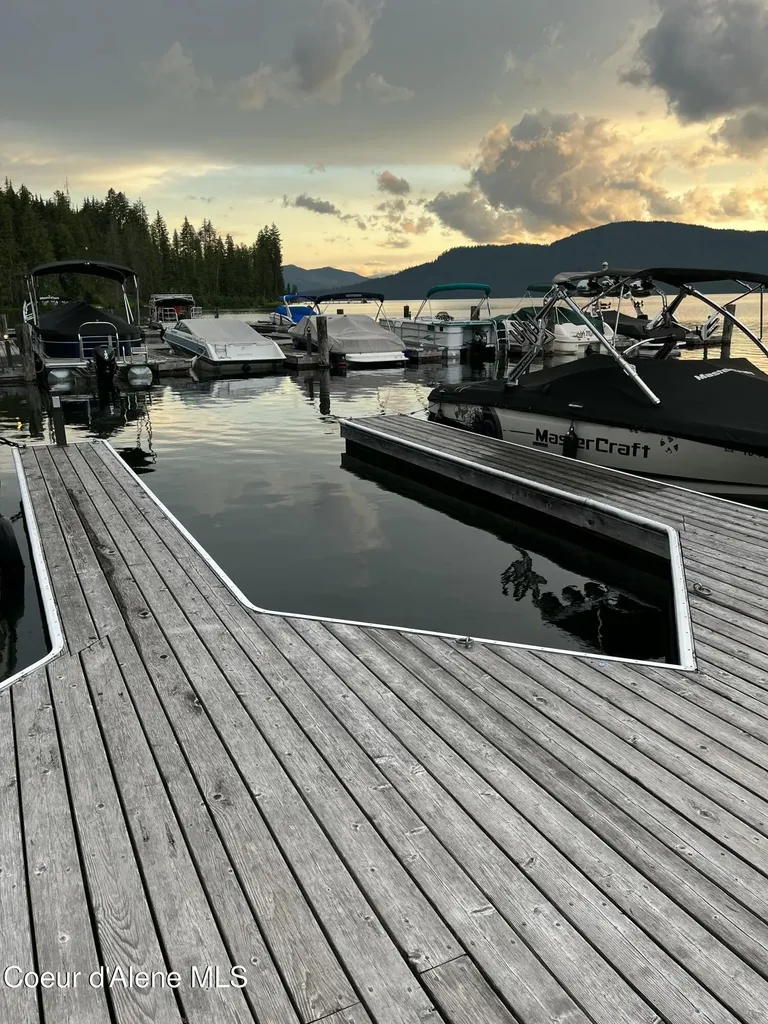 20 Acres Canoe Point Road Coolin ID 83821