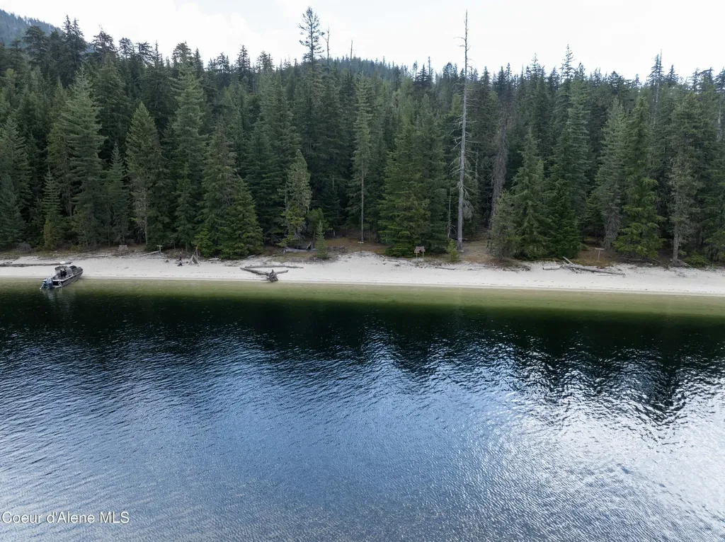 20 Acres Canoe Point Road Coolin ID 83821
