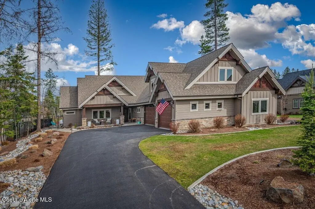11674 N Arnicas Court Hayden ID 83835