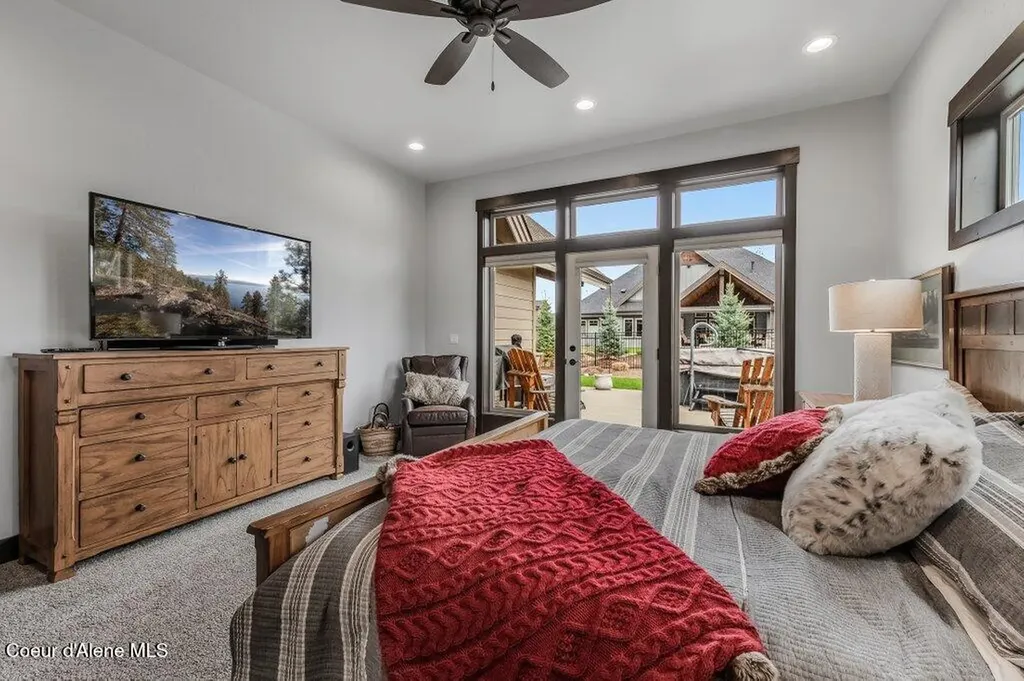 11674 N Arnicas Court Hayden ID 83835