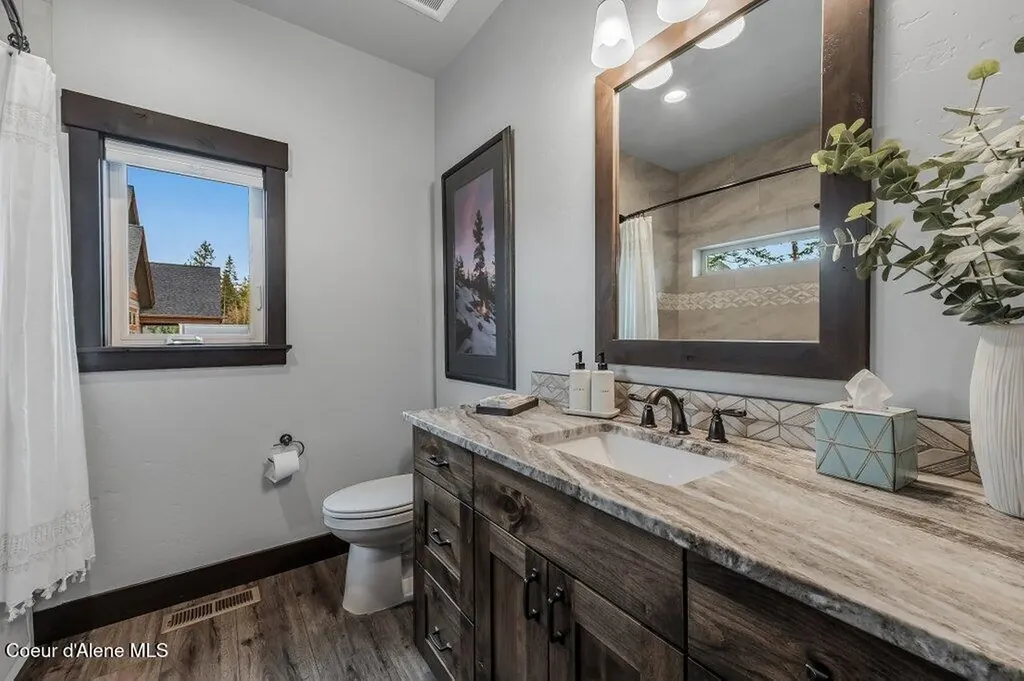 11674 N Arnicas Court Hayden ID 83835