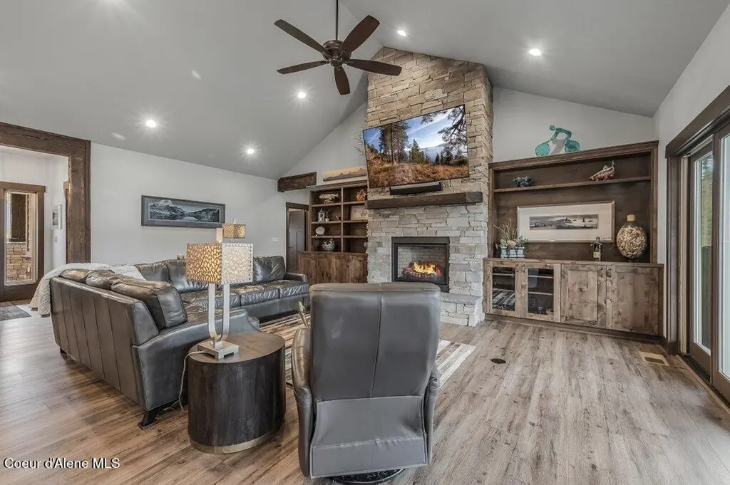 11674 N Arnicas Court Hayden ID 83835