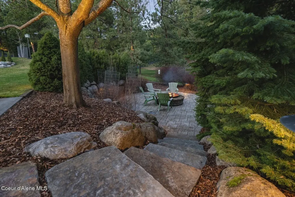 2177 E Totten Lane Dalton Gardens ID 83815