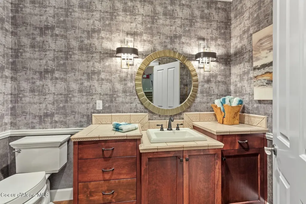 2177 E Totten Lane Dalton Gardens ID 83815