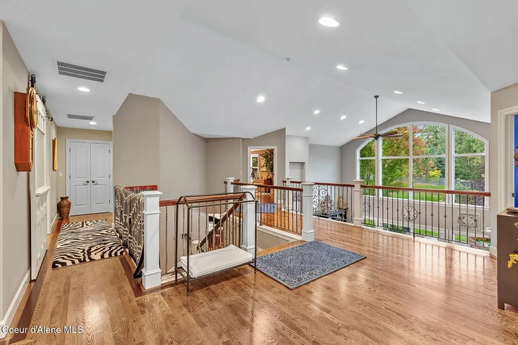 2177 E Totten Lane Dalton Gardens ID 83815