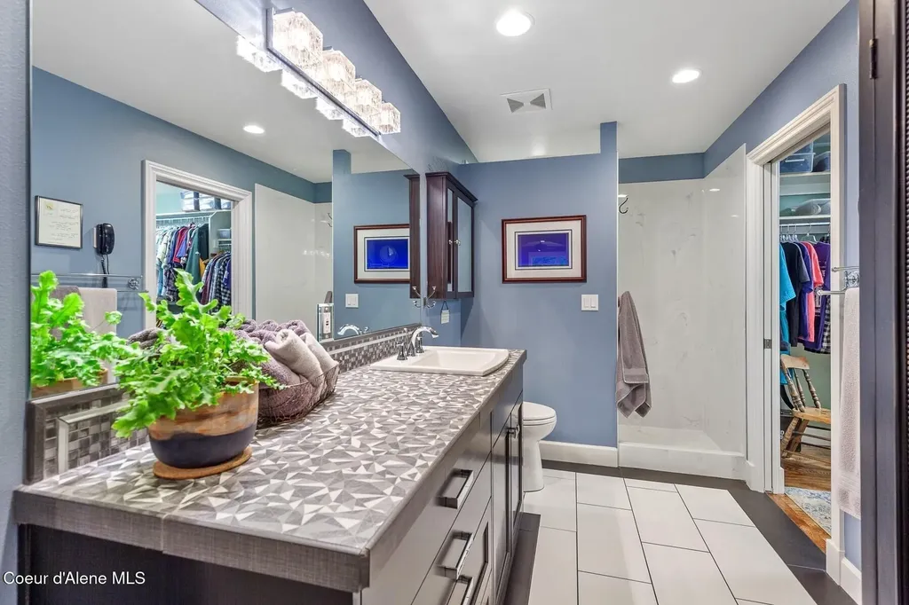 2177 E Totten Lane Dalton Gardens ID 83815