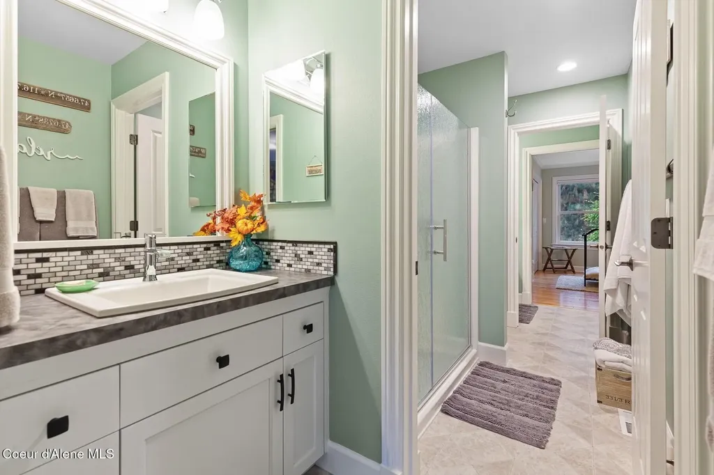 2177 E Totten Lane Dalton Gardens ID 83815