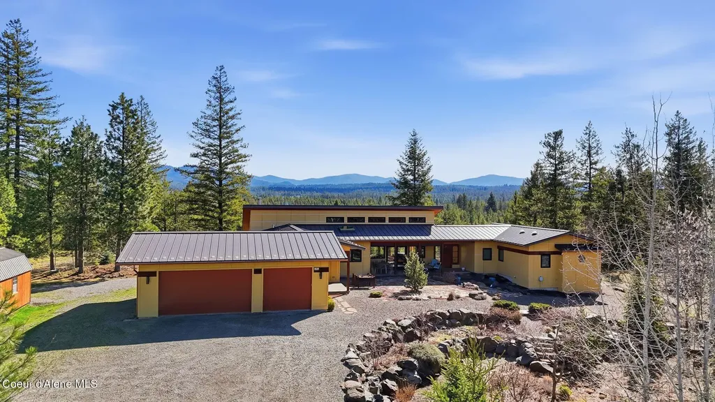 19712 N Cottagewood Lane Rathdrum ID 83858