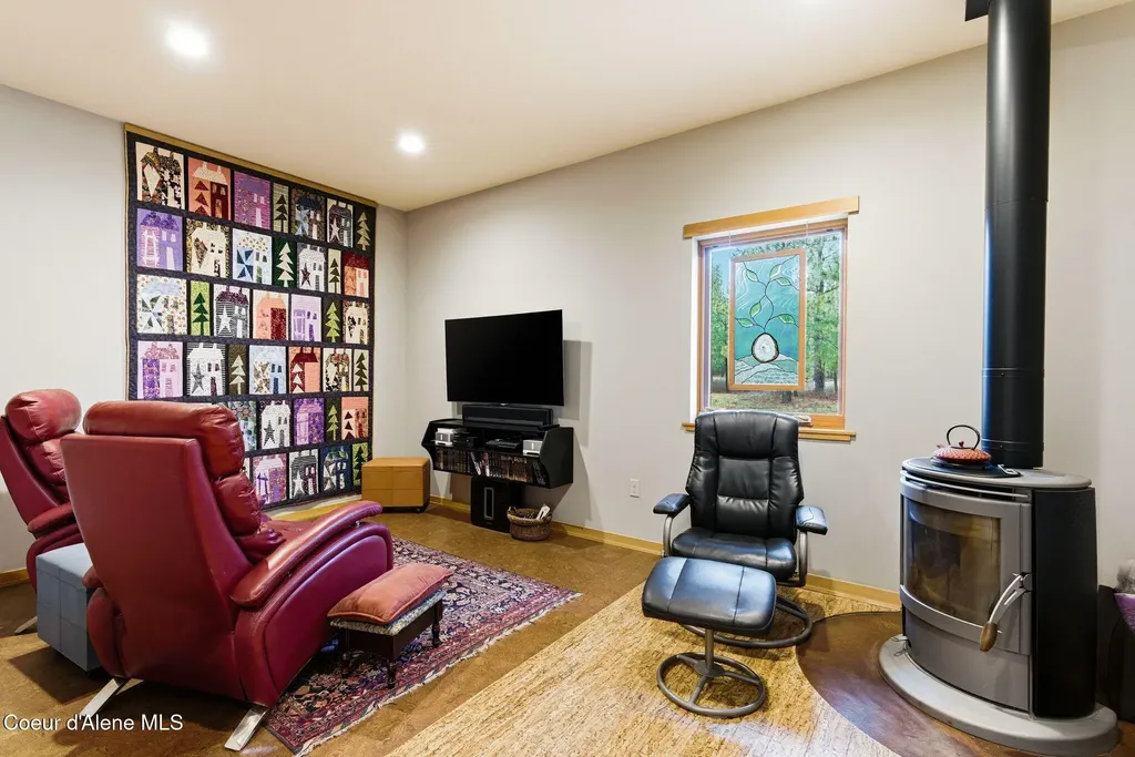 19712 N Cottagewood Lane Rathdrum ID 83858