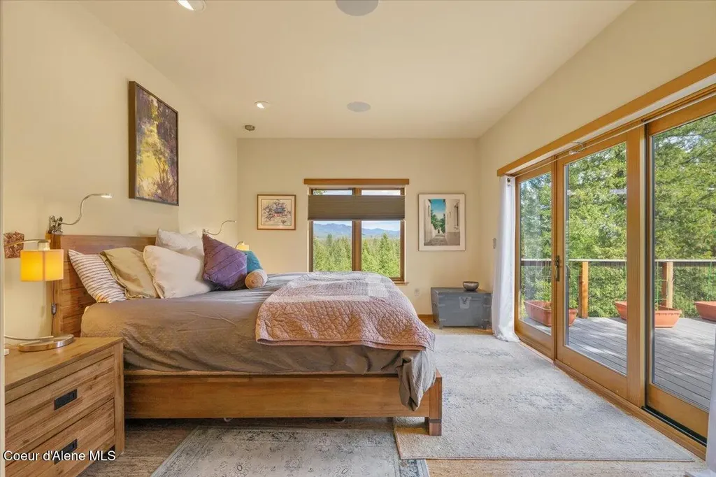 19712 N Cottagewood Lane Rathdrum ID 83858