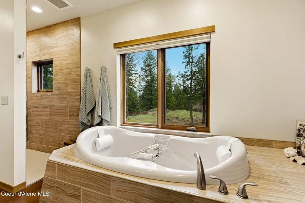 19712 N Cottagewood Lane Rathdrum ID 83858
