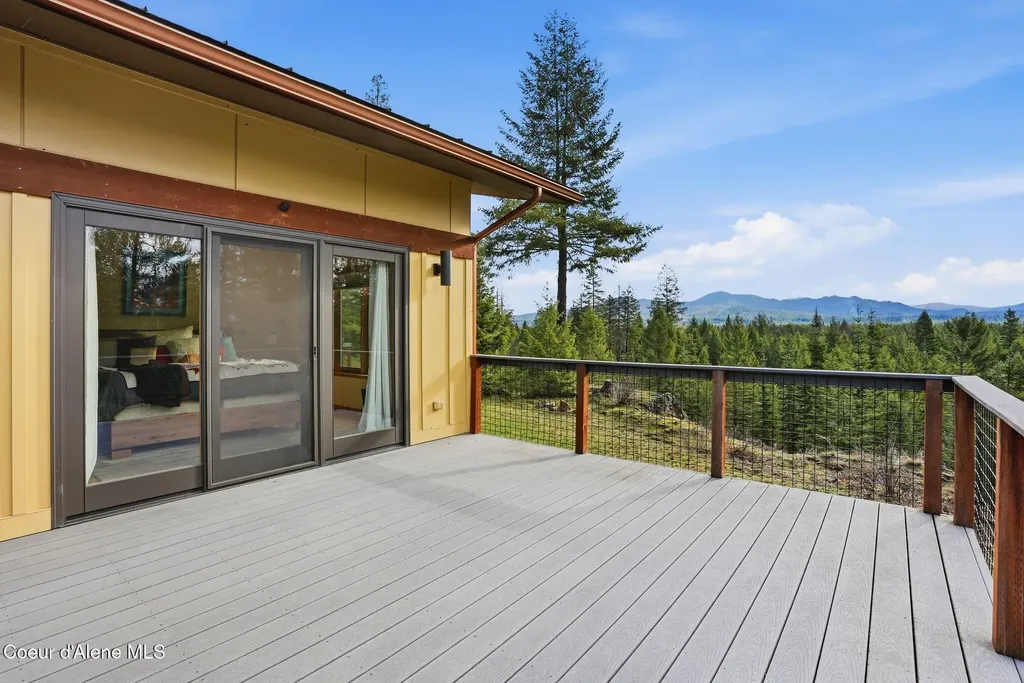19712 N Cottagewood Lane Rathdrum ID 83858