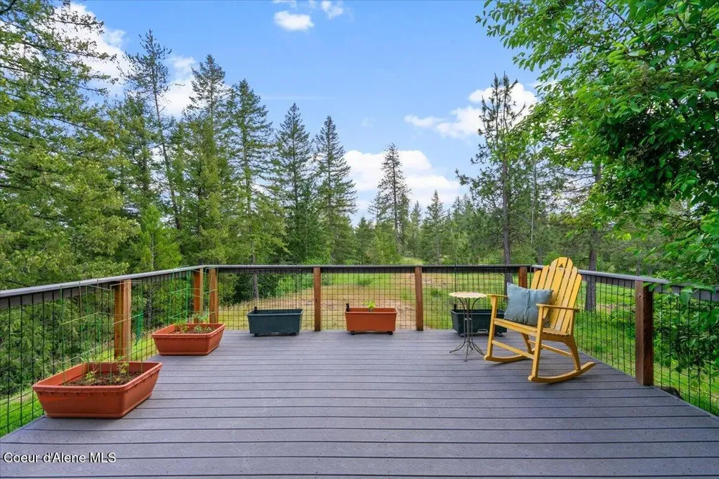 19712 N Cottagewood Lane Rathdrum ID 83858